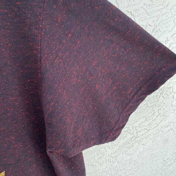 Harry Potter Sz XL Gryffindor Crest Gold - Picture 10 of 11